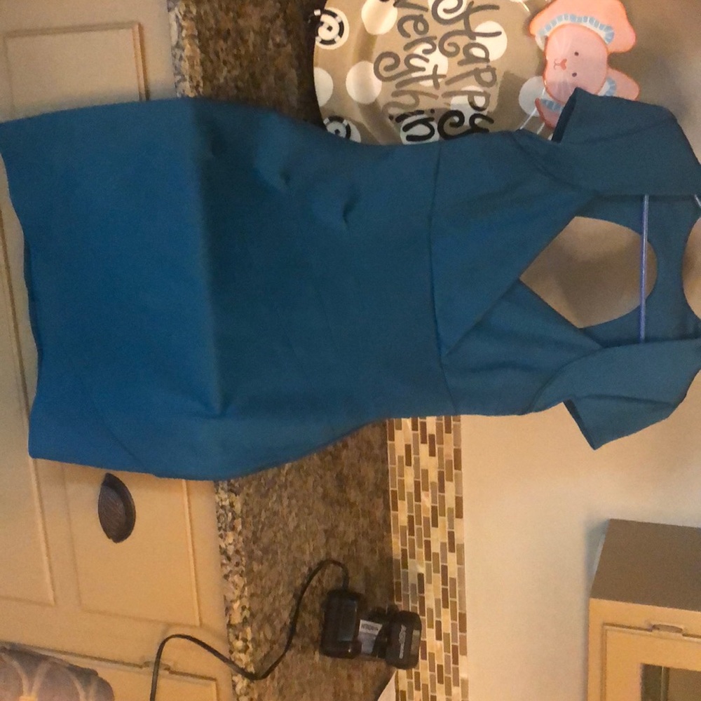 Cap sleeved dress